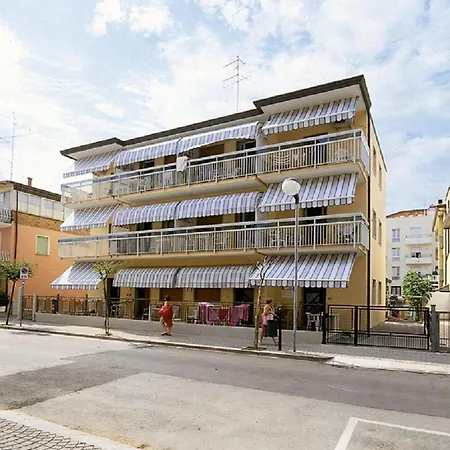 Marconi Bilocale - Agenzia Cocal * Caorle