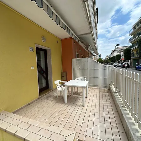 Marconi Bilocale - Agenzia Cocal * 카오를레