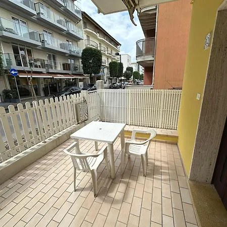 Marconi Bilocale - Agenzia Cocal * 카오를레